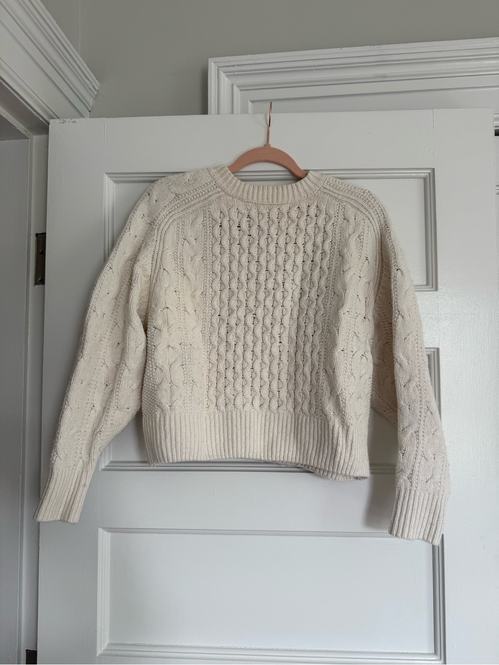 Universal Threads Cotton Wool blend Cable-Knit Crewneck Sweater - Cream